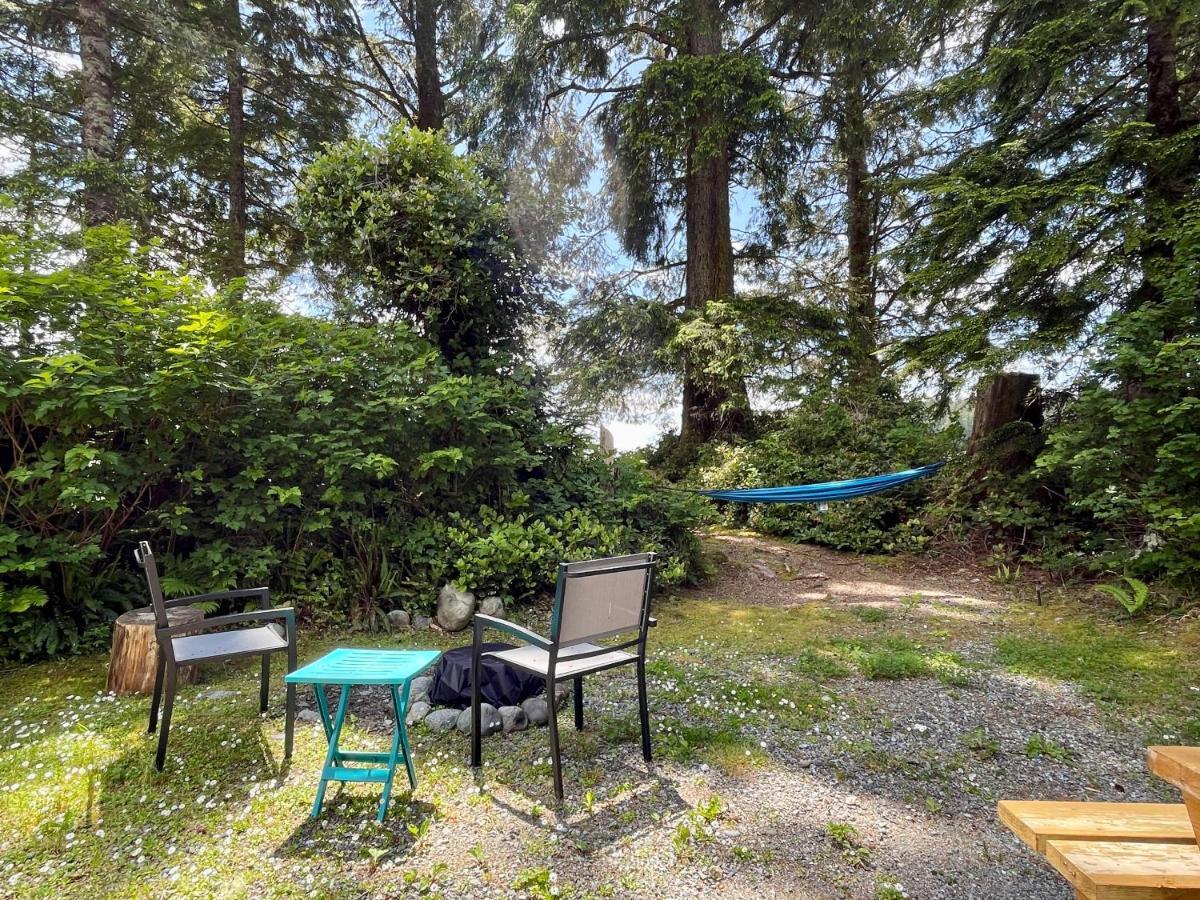So Damn Lucky Glamping Hotel Ucluelet Exterior foto