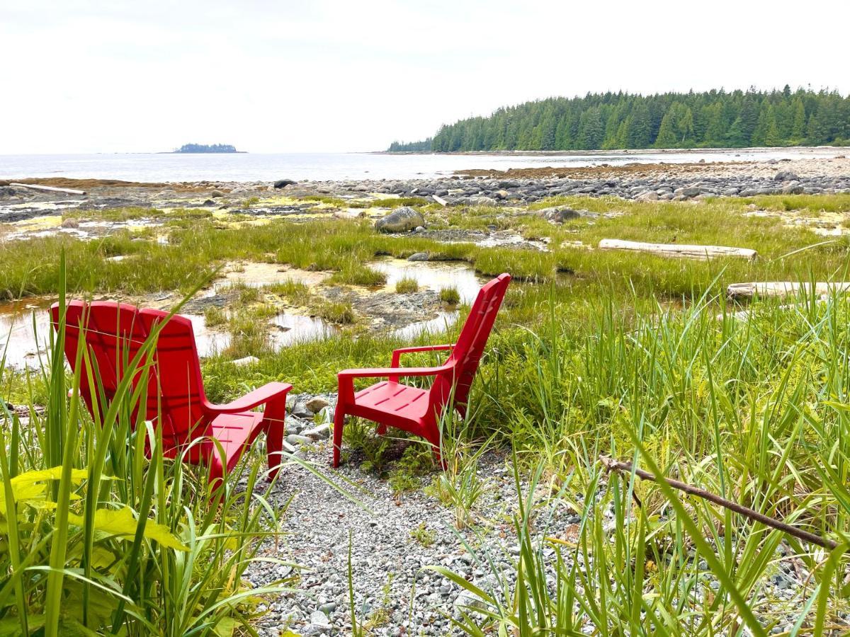 So Damn Lucky Glamping Hotel Ucluelet Exterior foto